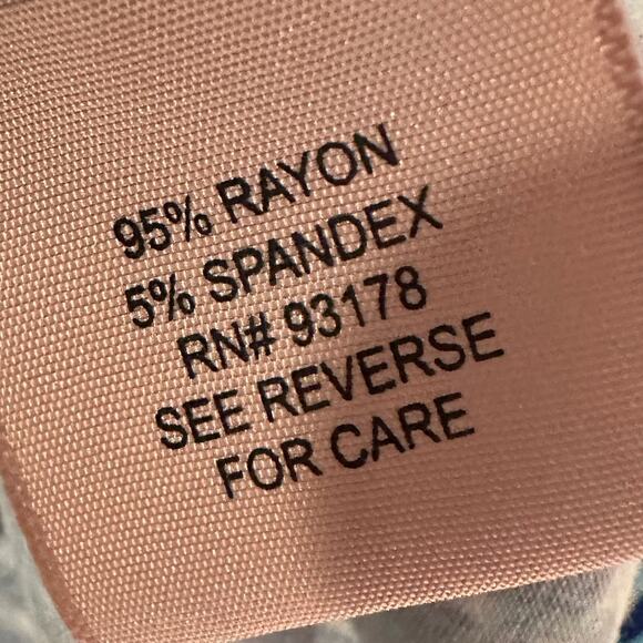 Philosophy Republic Clothing Women’s Geometric Print Knit Top Blue Plus Size 0X - Picture 4 of 6